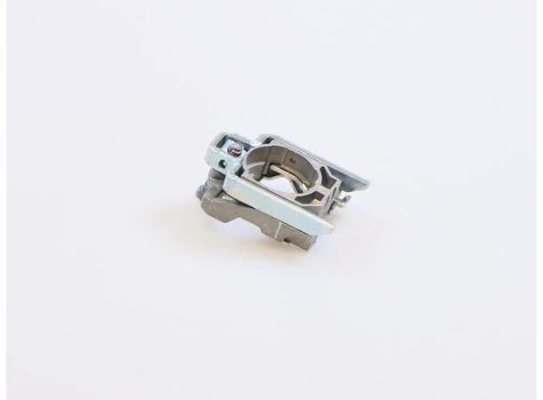 MOUNTING LATCH 