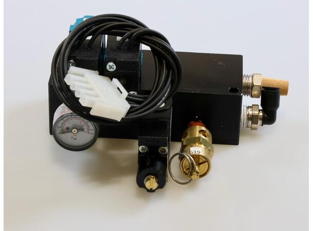 MANIFOLD A.-*C832* 