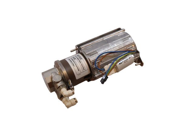 Waterpump with motor assy. Vannpumpe med motor, montasje 