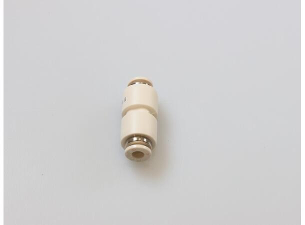 Straight connector 4-4 Rett kobling 4-4 