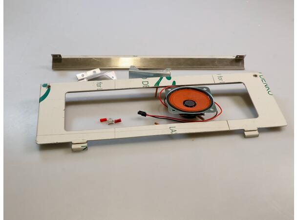 COMPUTER FIXING KIT Monteringssett for datamaskin 
