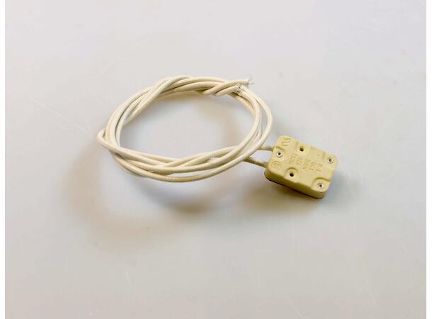 Socket Halogen 300V 12A 750W 